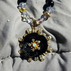 CRYSTAL NECKLACE (semi precious stone)
